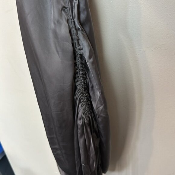 Aritzia Wilfred Only Ruched Satin Slip Dress with Adjustable Length - Picture 7 of 12